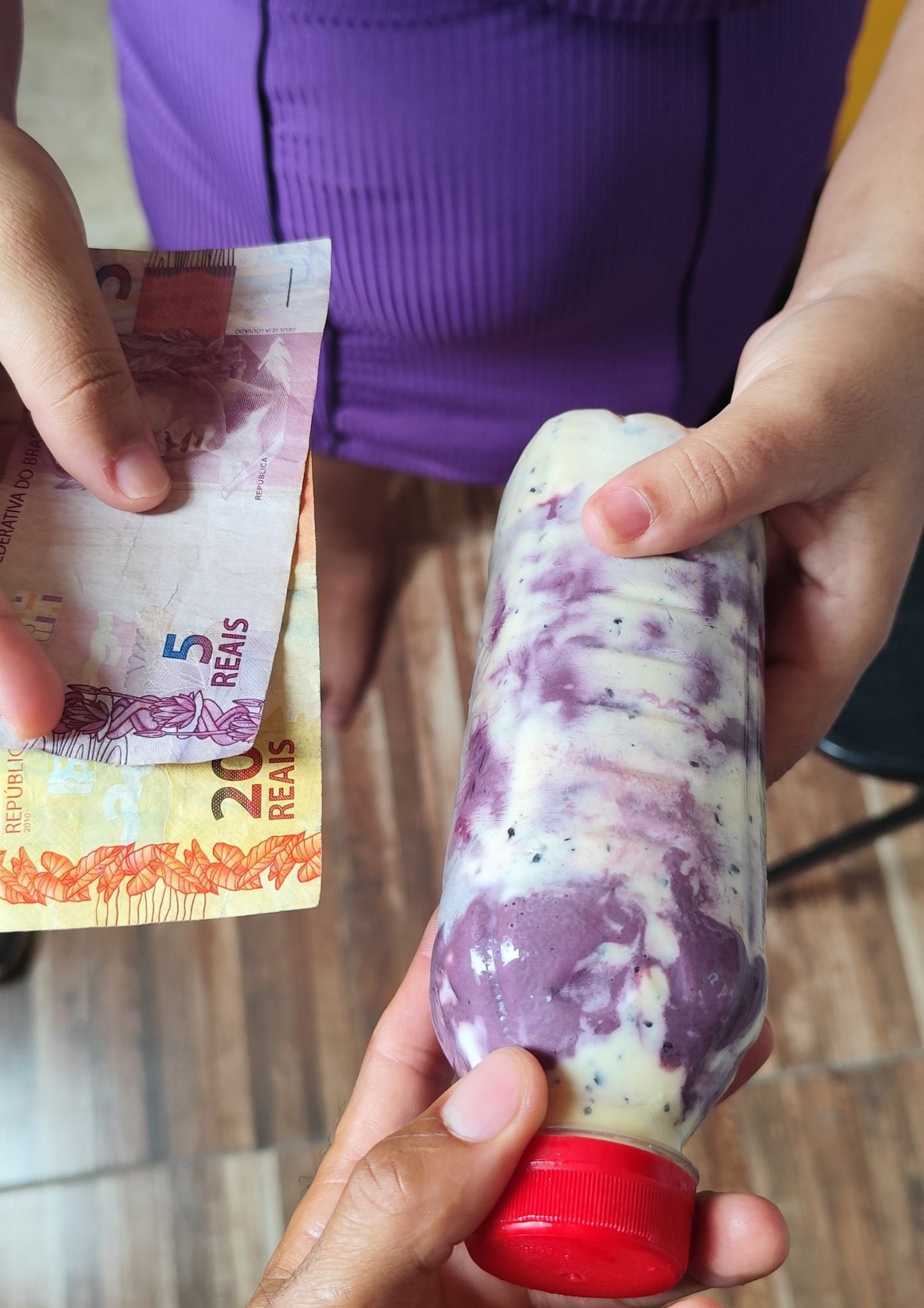 Produto bom se vende só.